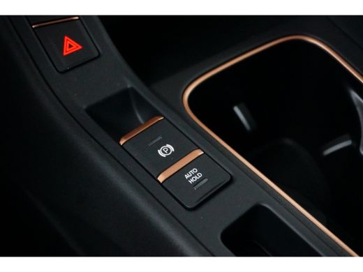 CUPRA Terramar 1.5 TSI e-Hybrid VZ Performance 272pk | Sennheiser audio | Stuur en stoelverwarming | 360 graden ... ActivLease financial lease