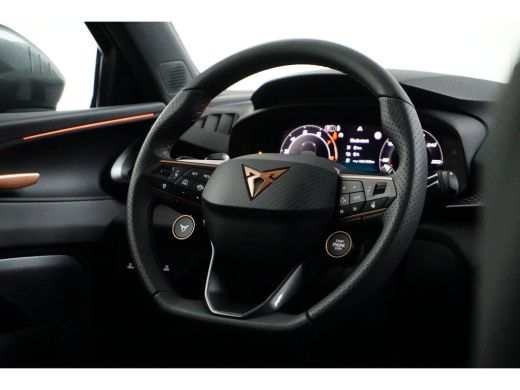 CUPRA Terramar 1.5 TSI e-Hybrid VZ Performance 272pk | Sennheiser audio | Stuur en stoelverwarming | 360 graden ... ActivLease financial lease