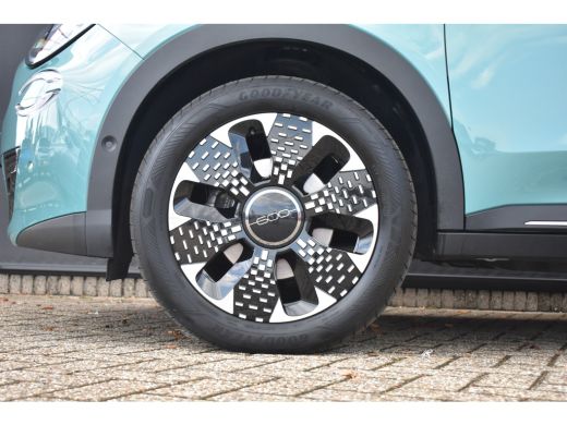 Fiat 600 1.2 Hybrid La Prima 136pk Automaat | Vol-Leder | Elektr. Stoelen | Elektr. Achterklep | Massage |... ActivLease financial lease