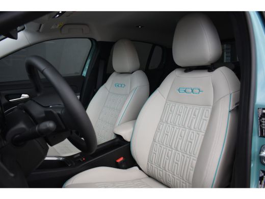 Fiat 600 1.2 Hybrid La Prima 136pk Automaat | Vol-Leder | Elektr. Stoelen | Elektr. Achterklep | Massage |... ActivLease financial lease