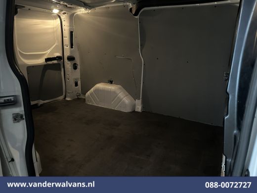 Ford Transit Custom 2.0 TDCI L1H1 Euro6 Airco | Navigatie | Camera | Cruisecontrol | 2350kg Trekhaak bijrijdersbank, ... ActivLease financial lease
