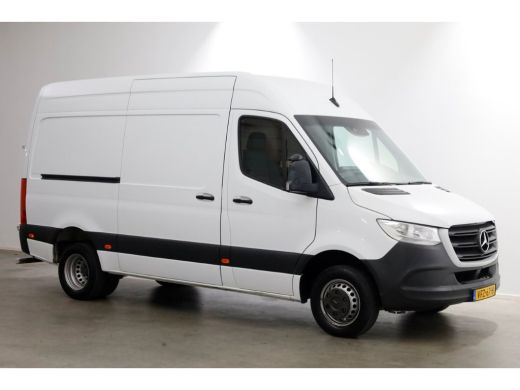 Mercedes-Benz Sprinter 516 CDI 163pk 7G Automaat L2H2 Camera/Inrichting/230V/Trekhaak 3500kg 05-2020 ActivLease financial lease