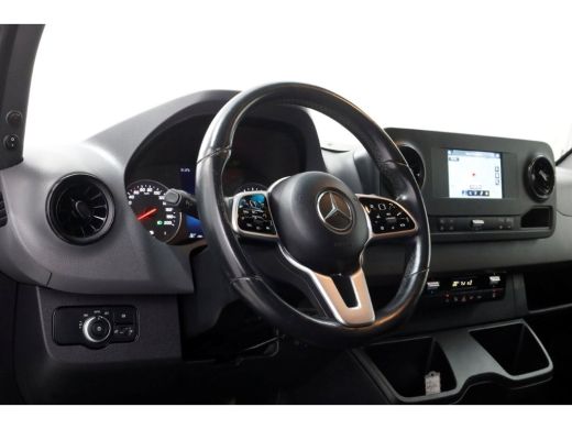 Mercedes-Benz Sprinter 516 CDI 163pk 7G Automaat L2H2 Camera/Inrichting/230V/Trekhaak 3500kg 05-2020 ActivLease financial lease