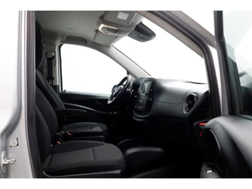 Mercedes-Benz Vito 114 CDI 136pk Compact 9G Automaat 2x Schuifdeur/LED/Camera/Navi/Inrichting 05-2022 ActivLease financial lease