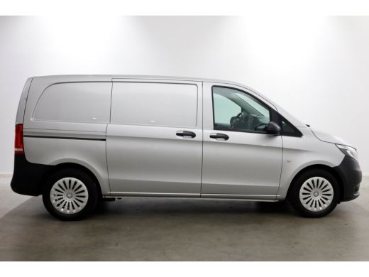 Mercedes-Benz Vito 114 CDI 136pk Compact 9G Automaat 2x Schuifdeur/LED/Camera/Navi/Inrichting 05-2022 ActivLease financial lease