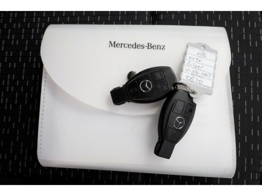 Mercedes-Benz Vito 114 CDI 136pk Compact 9G Automaat 2x Schuifdeur/LED/Camera/Navi/Inrichting 05-2022 ActivLease financial lease