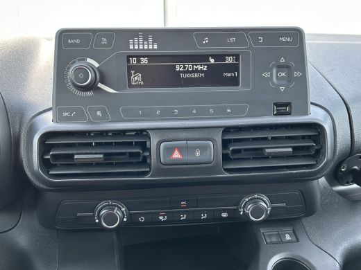 Opel Combo 1.5D 102 PK / L2H1 / 83.608 KM ! / 1e EIG. / INRICHTING / 2X SCHUIFDEUR / AIRCO / CRUISE / BLUETOOTH ActivLease financial lease