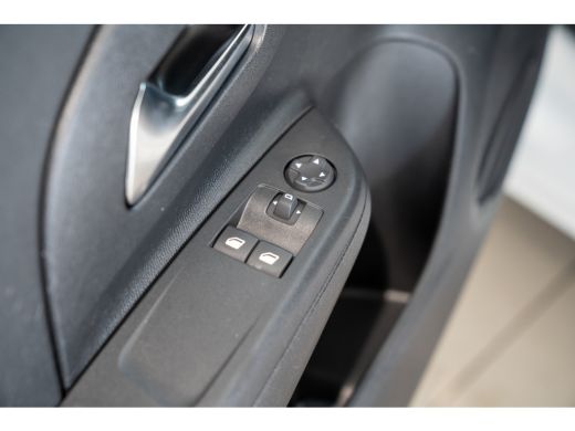 Opel Corsa 1.2 Edition | All Season Banden | Parkeersensoren | Airco | Cruise Controle | Apple Carplay & And... ActivLease financial lease
