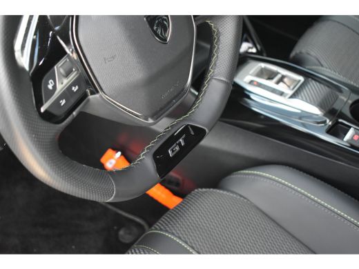 Peugeot 2008 1.2 Hybrid 136 GT | Adaptive Cruise | Sfeerverlichting | Sportstoelen | Navigatie 3D | Achteruitr... ActivLease financial lease