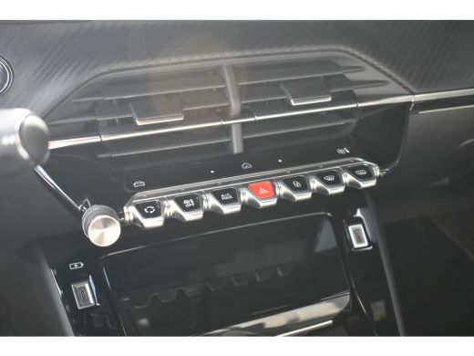 Peugeot 2008 1.2 Hybrid 136 GT | Adaptive Cruise | Sfeerverlichting | Sportstoelen | Navigatie 3D | Achteruitr... ActivLease financial lease