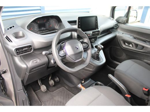 Peugeot Partner 1.2 PureTech 110 S&S L1 ActivLease financial lease