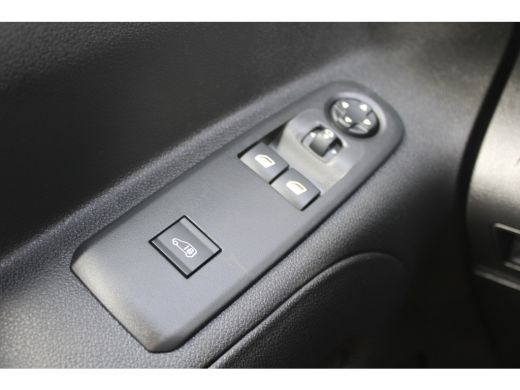 Peugeot Partner 1.2 PureTech 110 S&S L1 ActivLease financial lease