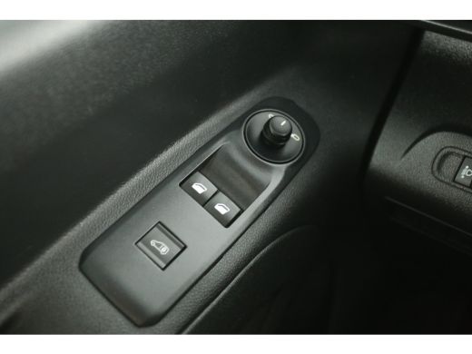Peugeot Partner 1.2 PureTech 111PK L1H1 | Benzine | EMISSIEVRIJE ZONE | Airco Carplay Cruise Navigatie PDC ActivLease financial lease