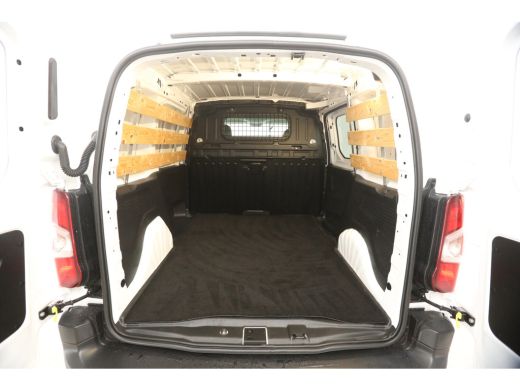 Peugeot Partner 1.2 PureTech L1H1 | 111PK | Benzine | Airco | Carplay | Cruise | Navi | Parkeersens. ActivLease financial lease