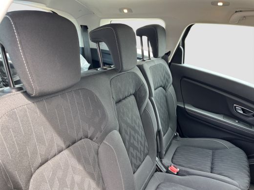 Renault Grand Scénic 1.3 TCe Limited 7p. 140pk | Keyless | Climate control | Full map navigatie | DAB ActivLease financial lease