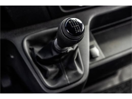 Renault Master T35 dCi 135 | L2H2 | 136 PK | Navigatie | LED | PDC | Airco | Euro 6 ActivLease financial lease