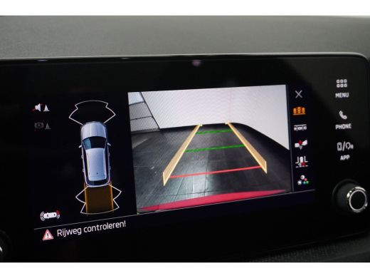 Skoda Kamiq 1.0 116PK TSI DSG Automaat Sport Business | Panoramadak | Apple Carplay | Camera achter | PDC V+A... ActivLease financial lease