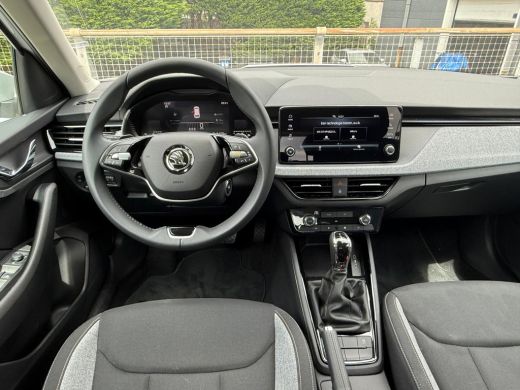Skoda Kamiq 1.0 TSI 110pk DSG Selection | Carplay | Parkeersensoren | Automaat ActivLease financial lease