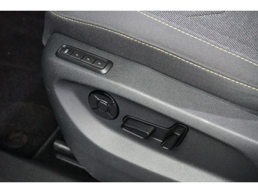 Skoda Kodiaq 1.5 TSI DSG MHEV Business Edition 7p. | 3e Zitrij | Trekhaak | Camera achter | PDC V+A | Apple Ca... ActivLease financial lease