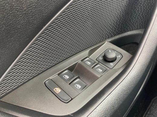 Skoda Octavia Combi 1.0 110PK TSI Style | Cruise Control | Navigatie | PDC V+A | Trekhaak ActivLease financial lease