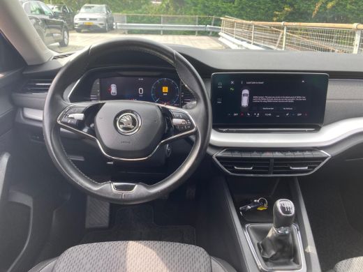 Skoda Octavia Combi 1.0 110PK TSI Style | Cruise Control | Navigatie | PDC V+A | Trekhaak ActivLease financial lease
