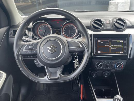 Suzuki Swift 1.2 Select Smart Hybrid **APPLE CARPLAY/ STOELVERWARMING/ 36 MAANDEN GARANTIE** ActivLease financial lease