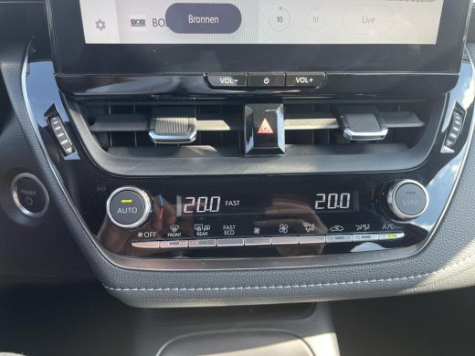 Toyota Corolla Touring Sports Hybrid 140 Active | Navigatie | Apple CarPlay/Android auto | Achteruitrijcamera ActivLease financial lease