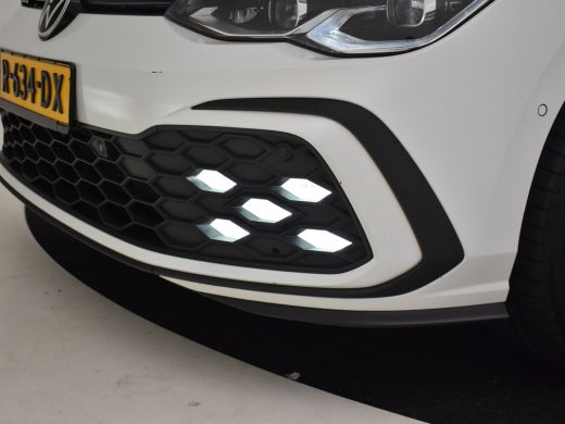 Volkswagen Golf 1.4 eHybrid GTE 245pk Matrix koplampen | Dodehoekdectie | Head up display | Led mislampen  | Stuu... ActivLease financial lease