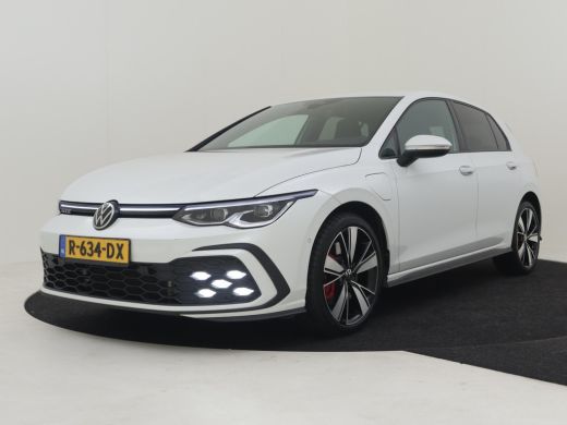 Volkswagen Golf 1.4 eHybrid GTE 245pk Matrix koplampen | Dodehoekdectie | Head up display | Led mislampen  | Stuu... ActivLease financial lease
