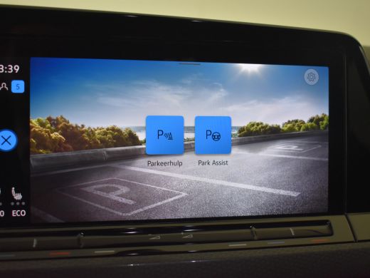 Volkswagen Golf 1.4 eHybrid GTE 245pk Matrix koplampen | Dodehoekdectie | Head up display | Led mislampen  | Stuu... ActivLease financial lease