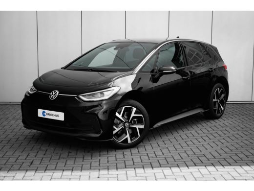Volkswagen ID.3 Pro Business Inclusief €2000,- inruilvoordeel | Achterlichten LED, luxe uitgevoerd incl. dynamisc... Volkswagen ID.3 Pro Business Inclusief €2000,- inruilvoordeel | Achterlichten LED, luxe uitgevoerd incl. dynamisc...