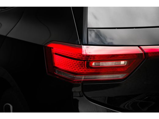 Volkswagen ID.3 Pro Business Inclusief €2000,- inruilvoordeel | Achterlichten LED, luxe uitgevoerd incl. dynamisc... ActivLease financial lease