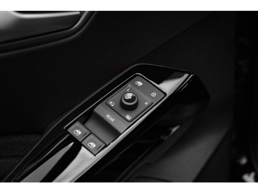 Volkswagen ID.3 Pro Business Inclusief €2000,- inruilvoordeel | Achterlichten LED, luxe uitgevoerd incl. dynamisc... ActivLease financial lease