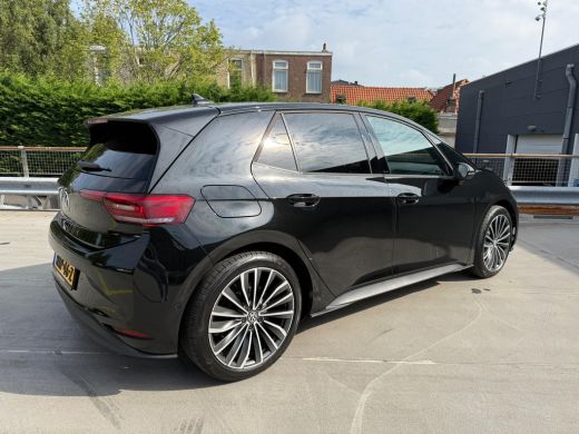Volkswagen ID.3 Pro Limited Edition 204 pk 59 kWh | 20" LM velgen | Climate | LED ActivLease financial lease