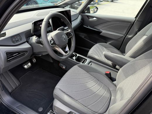 Volkswagen ID.3 Pro Limited Edition 204 pk 59 kWh | 20" LM velgen | Climate | LED ActivLease financial lease