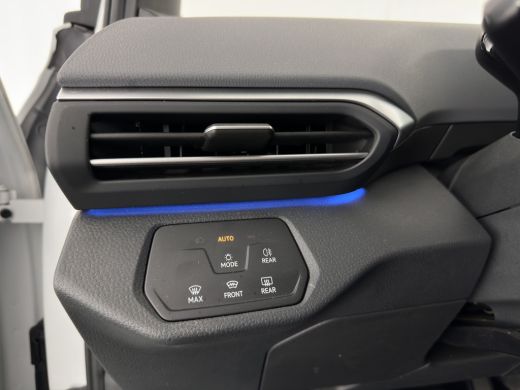 Volkswagen ID.4 First 77 kWh [ 3-Fase ] (INCL-BTW) *HEAT-PUMP | LEATHER-MICROFIBRE | FULL-LED | HEATED-COMFORTSEA... ActivLease financial lease