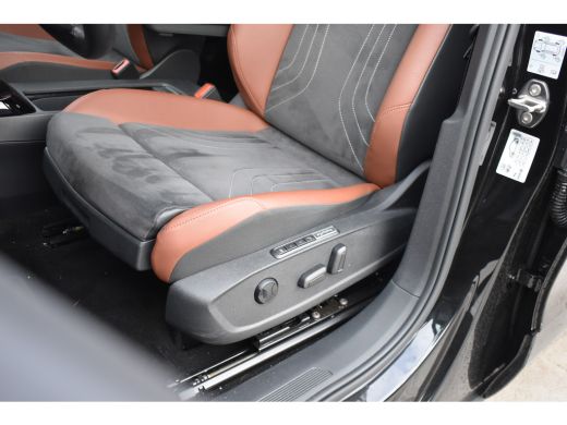 Volkswagen ID.5 Pro Business 77 kWh | 286 PK Full options! | Style interieur plus | Assistance plus | Comfort plu... ActivLease financial lease