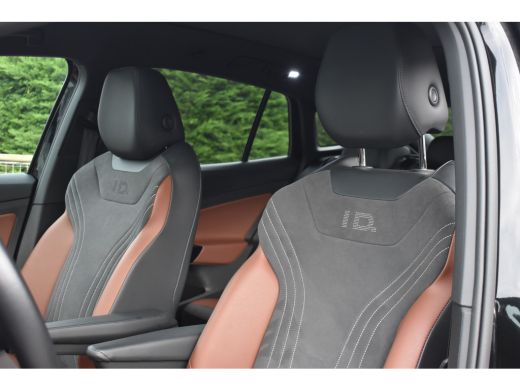 Volkswagen ID.5 Pro Business 77 kWh | 286 PK Full options! | Style interieur plus | Assistance plus | Comfort plu... ActivLease financial lease