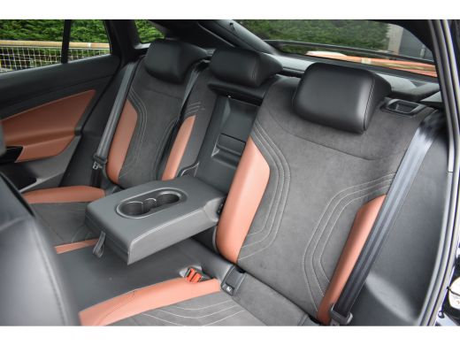 Volkswagen ID.5 Pro Business 77 kWh | 286 PK TREKHAAK | APP. CONNECT | IQ. LIGHT | NAVIGATIE | STOELVERW. | CAMER... ActivLease financial lease