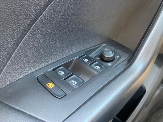 Volkswagen T-Cross 1.0 TSI Life 95 pk | Carplay | Parkeersensoren | el. inklapbare spiegels ActivLease financial lease