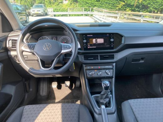 Volkswagen T-Cross 1.0 TSI Life 95 pk | Carplay | Parkeersensoren | el. inklapbare spiegels ActivLease financial lease