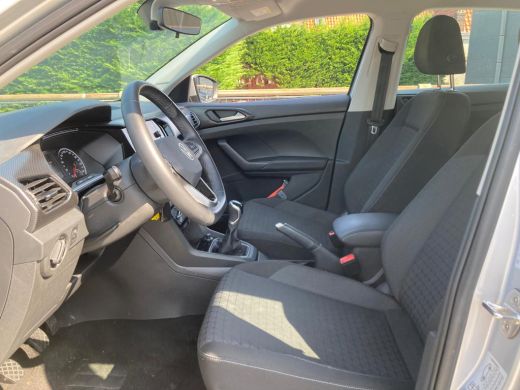 Volkswagen T-Cross 1.0 TSI Life 95 pk | Carplay | Parkeersensoren | el. inklapbare spiegels ActivLease financial lease