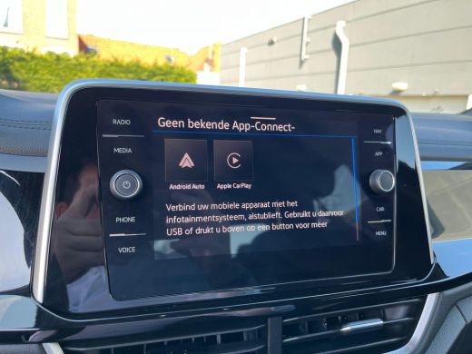 Volkswagen T-Roc 1.5 150PK DSG TSI R-Line | ACC | Multimedia pakket | Achteruitrijcamera | Interieur compleet | Ge... ActivLease financial lease