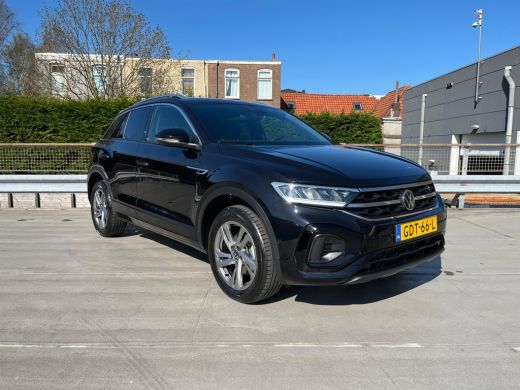 Volkswagen T-Roc 1.5 150PK DSG TSI R-Line | ACC | Multimedia pakket | Achteruitrijcamera | Interieur compleet | Ge... ActivLease financial lease
