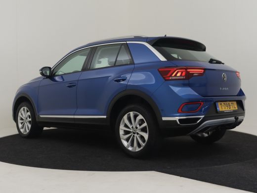Volkswagen T-Roc 1.5 TSI Style 150pk Trekhaak | Adaptief cruise control | dodehoekdetectie | Navigatie via app con... ActivLease financial lease
