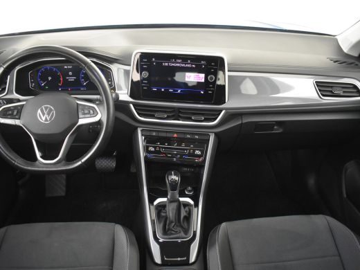 Volkswagen T-Roc 1.5 TSI Style 150pk Trekhaak | Adaptief cruise control | dodehoekdetectie | Navigatie via app con... ActivLease financial lease