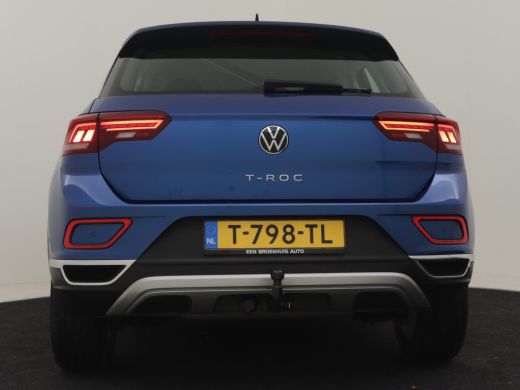 Volkswagen T-Roc 1.5 TSI Style 150pk Trekhaak | Adaptief cruise control | dodehoekdetectie | Navigatie via app con... ActivLease financial lease