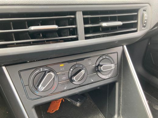 Volkswagen Taigo 1.0 TSI 95 pk Life | App connect | Comfort pakket ActivLease financial lease