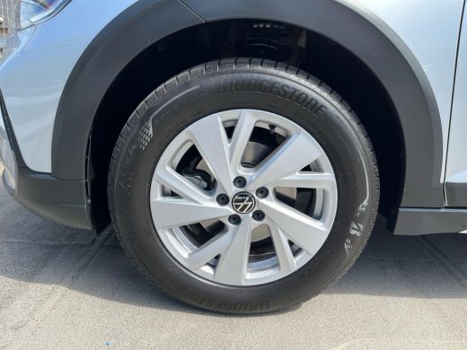 Volkswagen Taigo 1.0 TSI Life | ACC | Apple Carplay | Camera achter | Getint glas | Airco | ActivLease financial lease