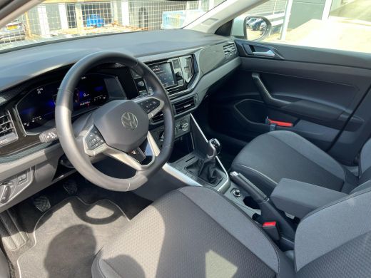 Volkswagen Taigo 1.0 TSI Life | ACC | Apple Carplay | Camera achter | Getint glas | Airco | ActivLease financial lease